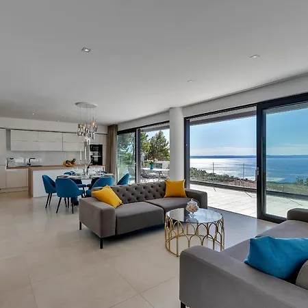 Villa Melody Bast
